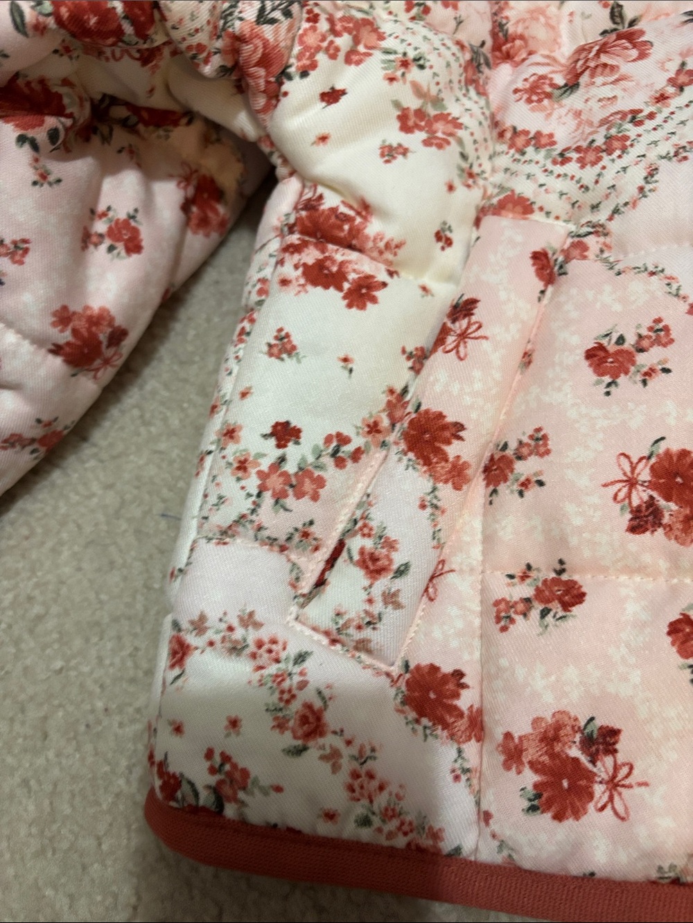 Altar'd State White & Coral Floral Quilted Puffer Jacket - Picture 9 of 10